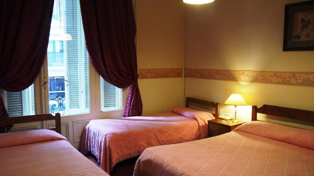 Hotel Gran Sarmiento Buenos Aires Szoba fotó